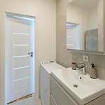 White 1 Bd Old Town By Domvia Appartamento