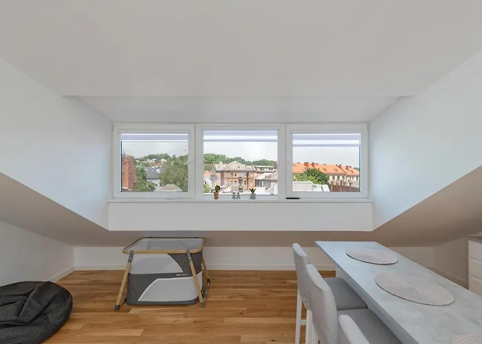 White 1 Bd Old Town By Hostlovers *